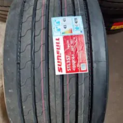 Вантажна причіпна автомобільна шина Sunfull STL357 20PR